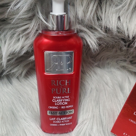 Red Clarifying Lotion - Picture 4 of 4
